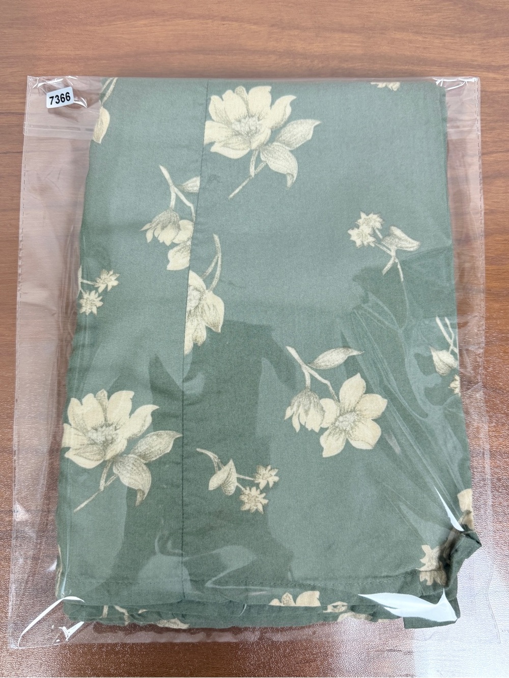Vintage 90s Express Sage Green Floral Button Front Midi Skirt XS (24” waist” - Picture 8 of 8